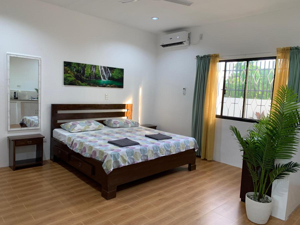 Palm Tree Lodge 莫阿尔博阿 外观 照片