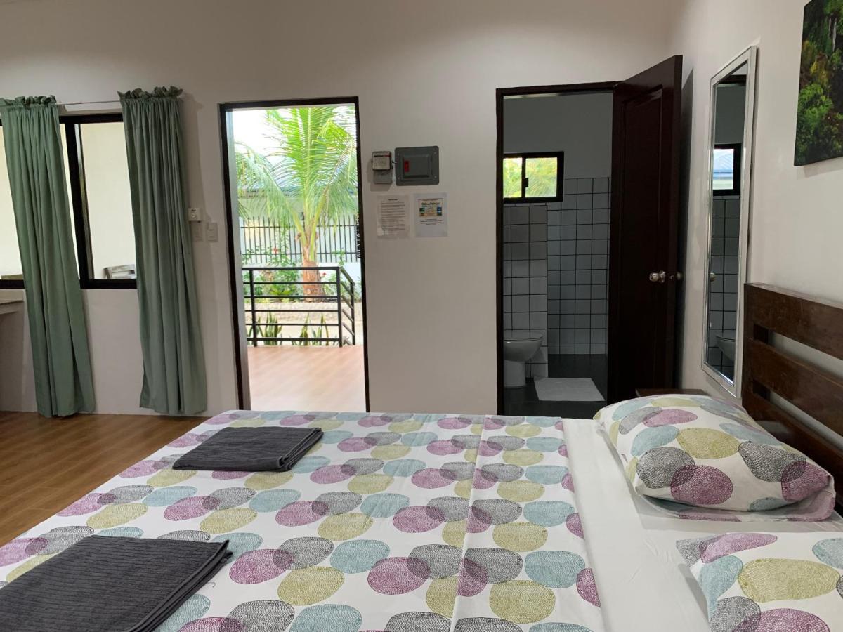 Palm Tree Lodge 莫阿尔博阿 外观 照片